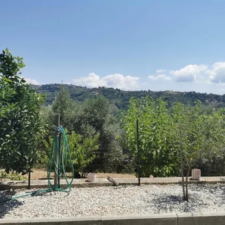 Casa Vacanza D'anisi Casa de Férias *