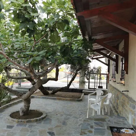 Casa Vacanza D'anisi Casa de Férias *